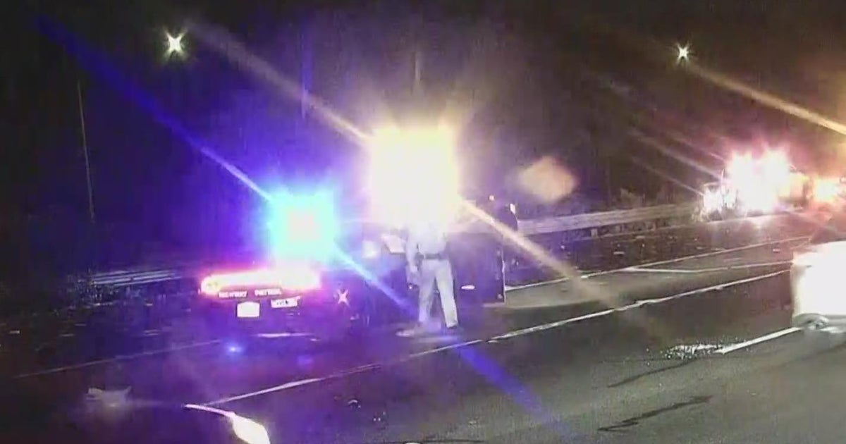 1 person dead in I-5 crash near Garden Highway in Sacramento