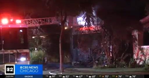 Extensive damage to home in Oak Park fire - CBS Chicago