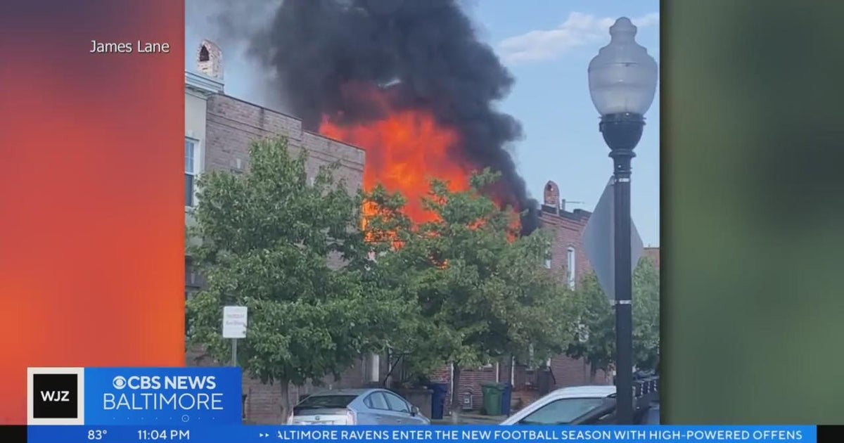 Two-alarm fire rips through six homes in Southeast Baltimore - CBS ...
