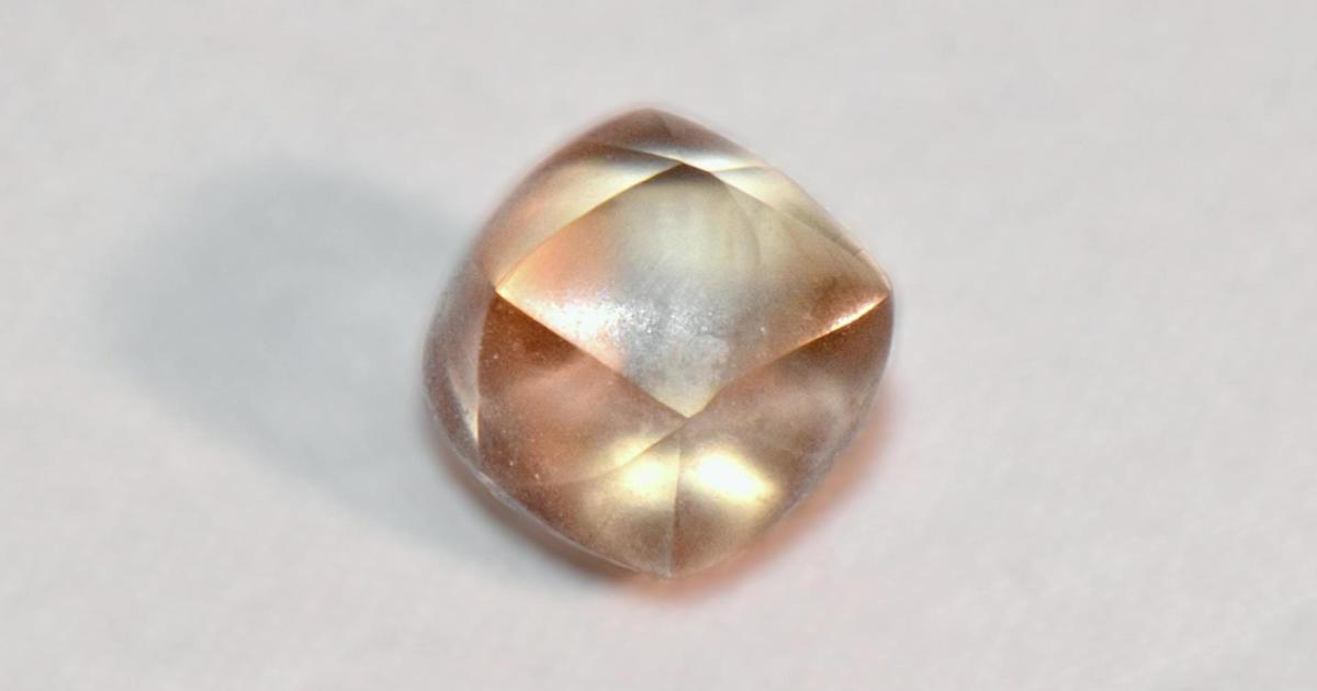 Girl, 7, finds nearly 3-carat diamond at park in Arkansas on her birthday