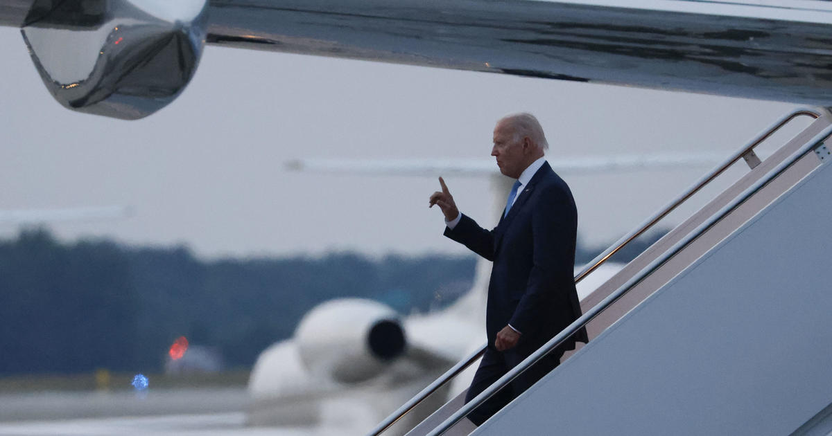 First of Canada's new “Air Force One” planes heading home