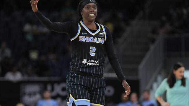 WNBA: JUN 02 Commissioner's Cup - New York Liberty at Chicago Sky 