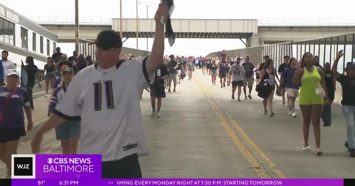 Soccer fans flock to M&T Stadium to watch overseas teams square off - CBS  Baltimore