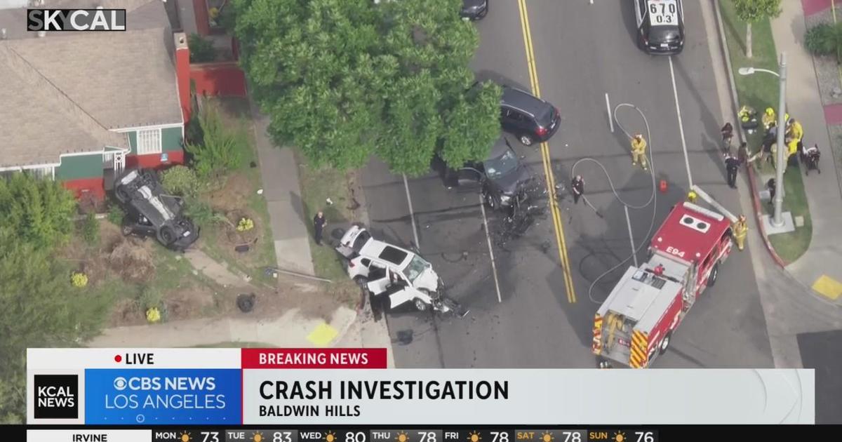 Seven injured after multi-car crash in Baldwin Hills - CBS Los Angeles