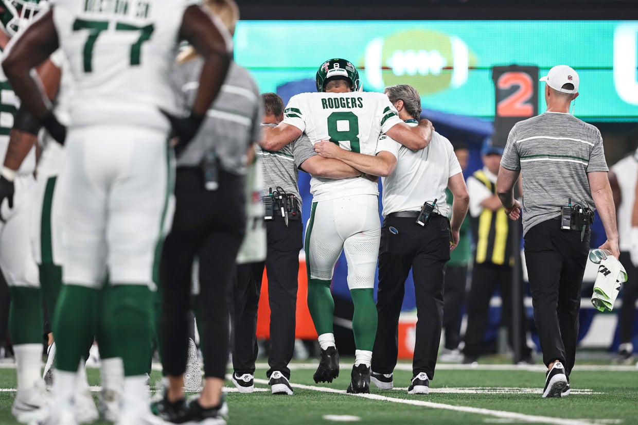 Aaron Rodgers tears Achilles tendon in New York Jets debut, is out for ...