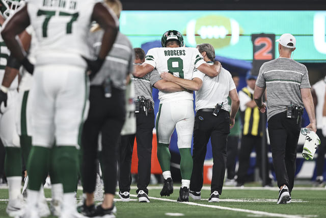 Jets confirm Aaron Rodgers out for the season with torn left Achilles  tendon - CBS New York