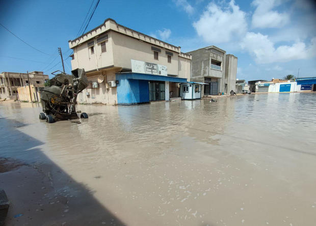Heavy rains cause flooding in Libya 
