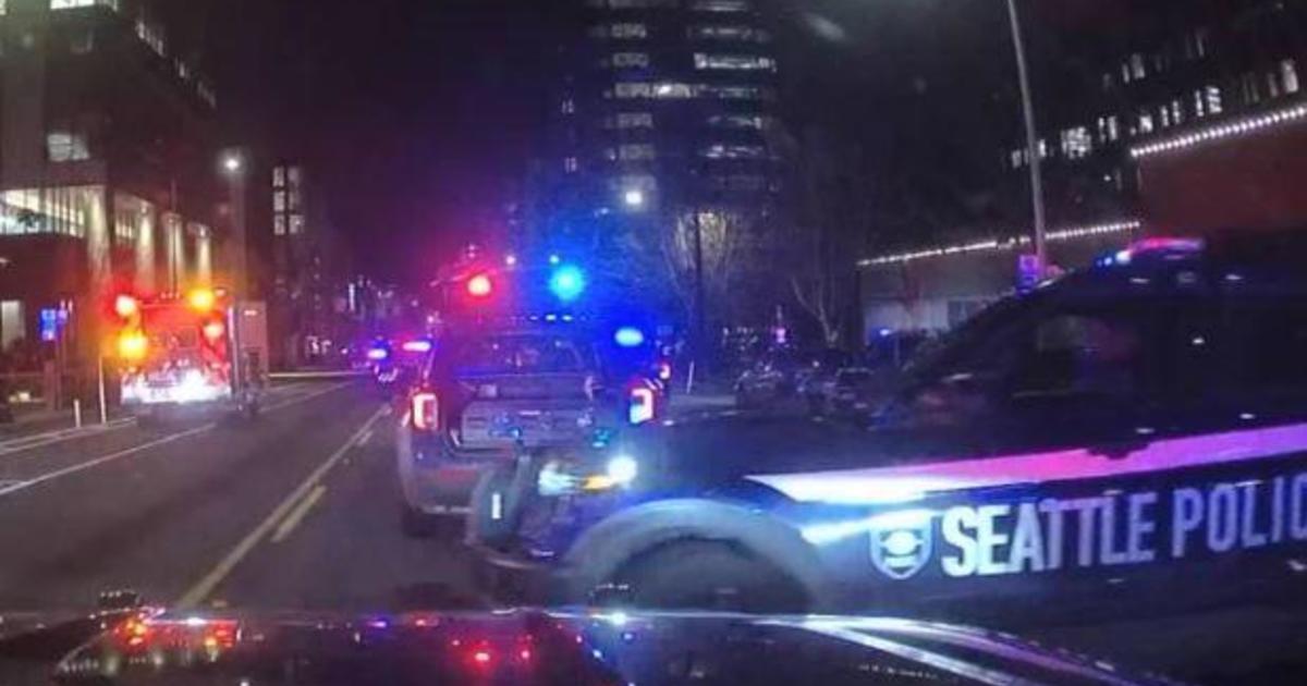 Полицай от Сиатъл Даниел Одерер напусна патрула, след като се засмя на смъртта на жена, блъсната фатално от полицейски джип