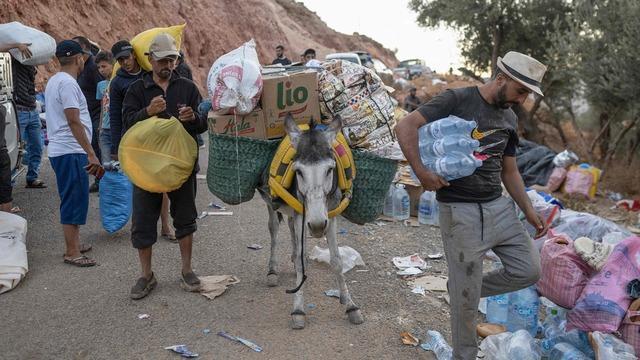 cbsn-fusion-donkeys-mules-being-used-in-morocco-earthquake-recovery-in-isolated-areas-thumbnail-2287587-640x360.jpg 