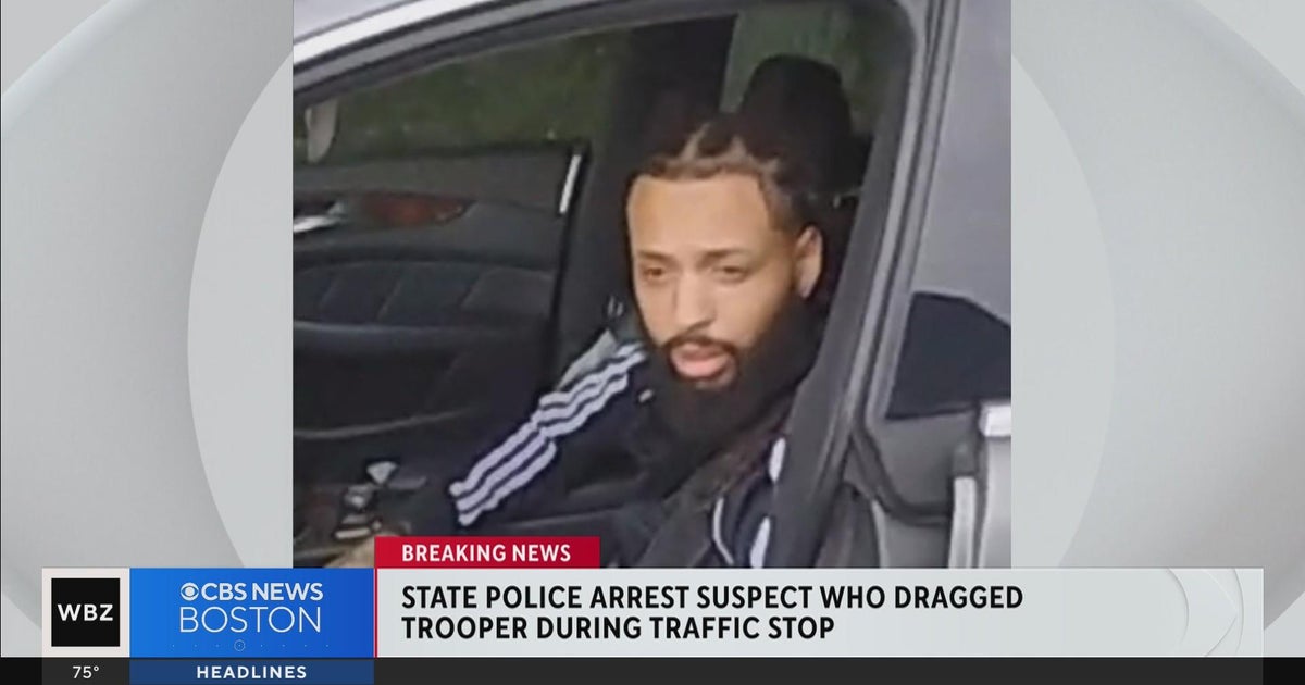 Caught on camera: trooper dragged by suspect fleeing traffic stop in ...