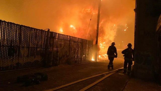 san-francisco-mission-district-fire.jpg 