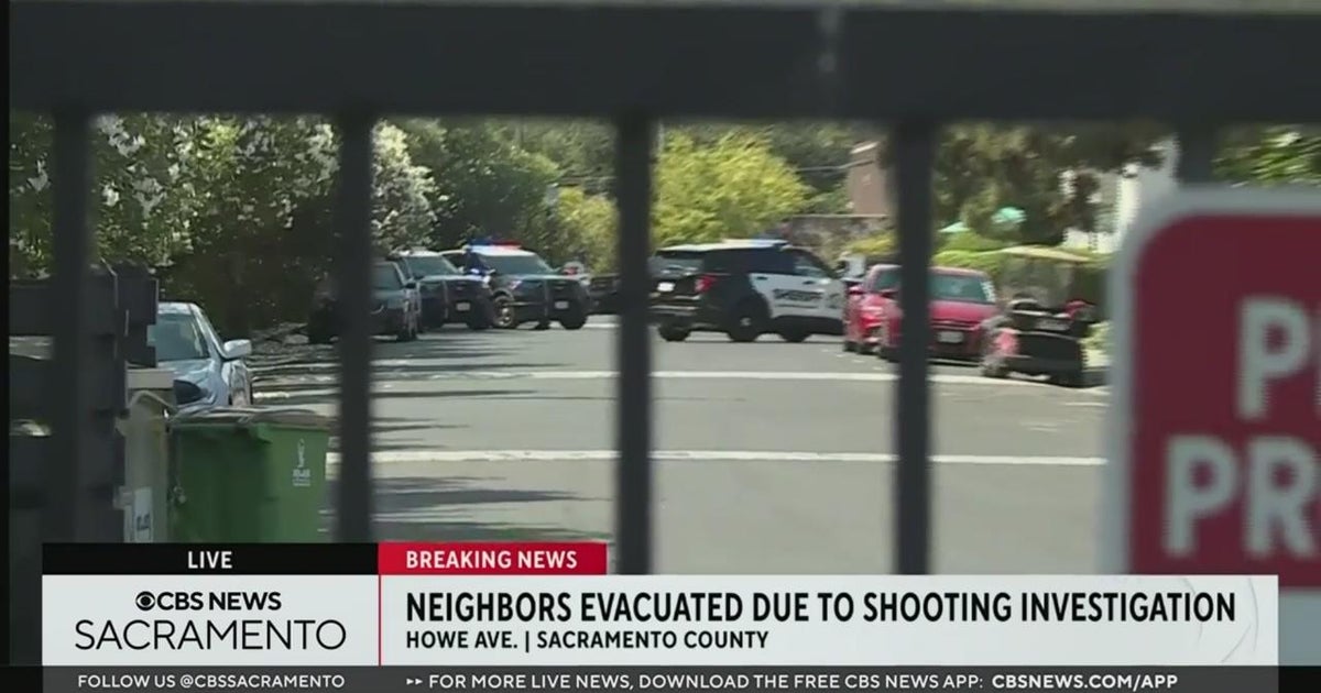 3 shot and killed inside Howe Avenue apartment in Sacramento
