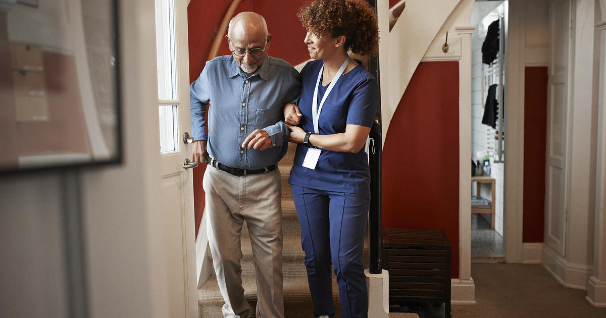 4 причини, поради които възрастните хора трябва да купуват застраховка за дългосрочни грижи