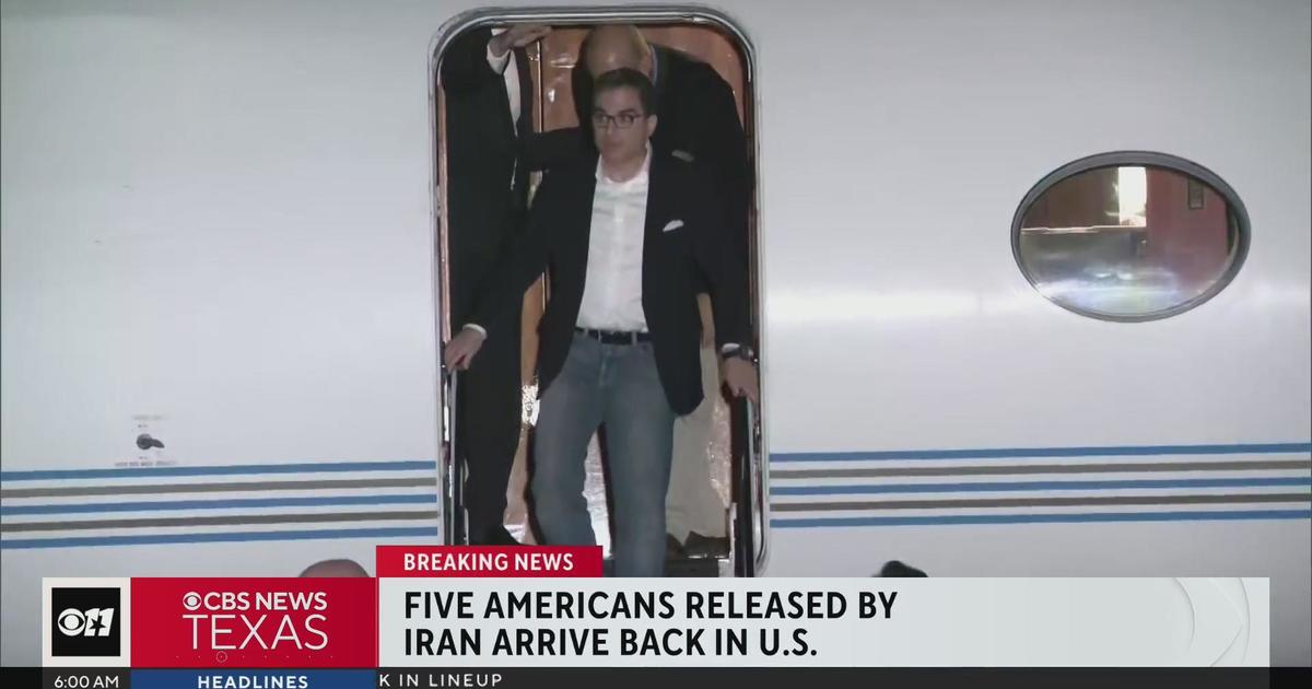 5 Americans Detained In Iran Return To The U.S. - CBS Texas