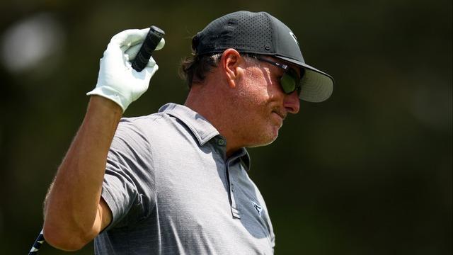 cbsn-fusion-phil-mickelson-and-the-dangers-of-gambling-addiction-thumbnail-2306462-640x360.jpg 