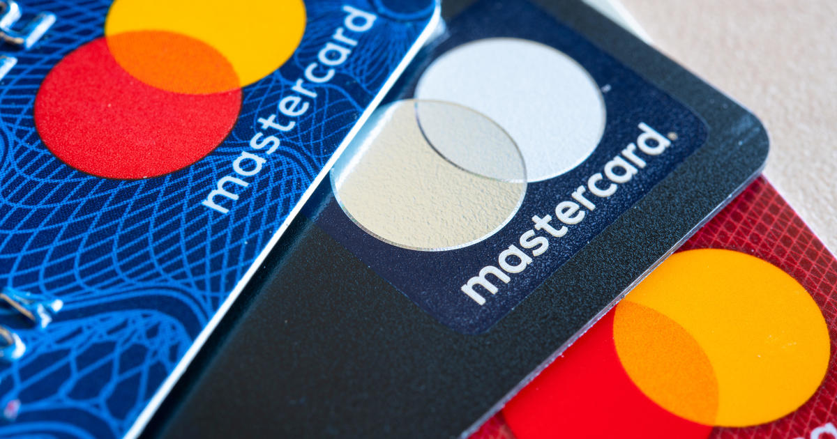 Потребителска група казва, че Mastercard продава данни на картодържатели без тяхно знание