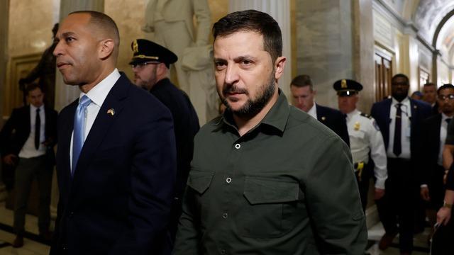 cbsn-fusion-zelenskyy-arrives-on-capitol-hill-with-gop-divided-on-ukraine-aid-thumbnail-2308852-640x360.jpg 