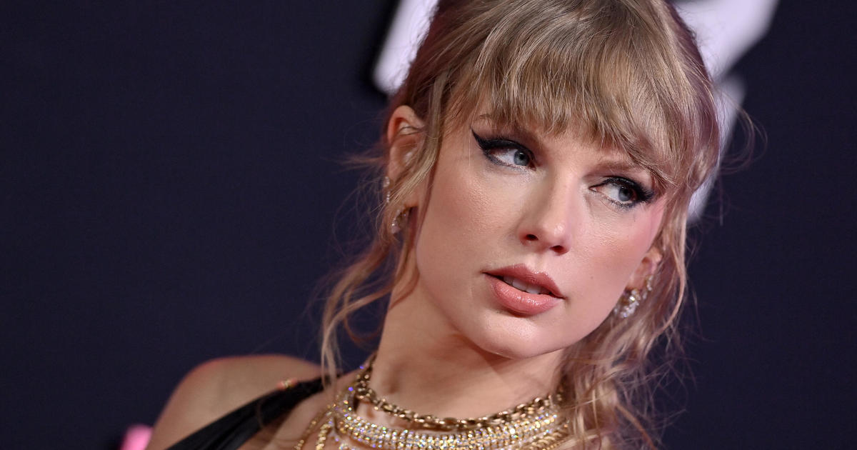 Taylor Swift donates $1 million to Tennessee for tornado relief