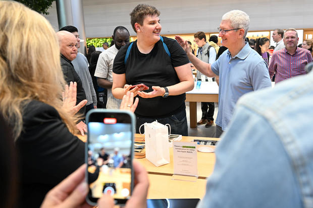 iPhone 15 demand exceeds expectations, as consumers worldwide line up to buy