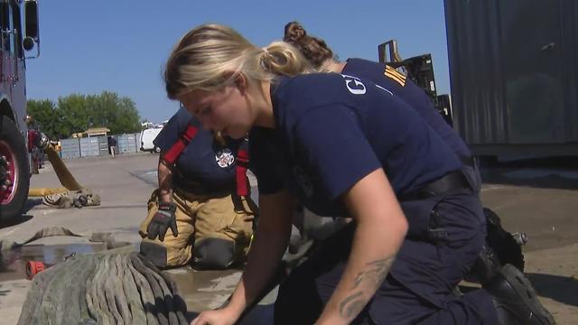 women-firefighters-romeoville.jpg 