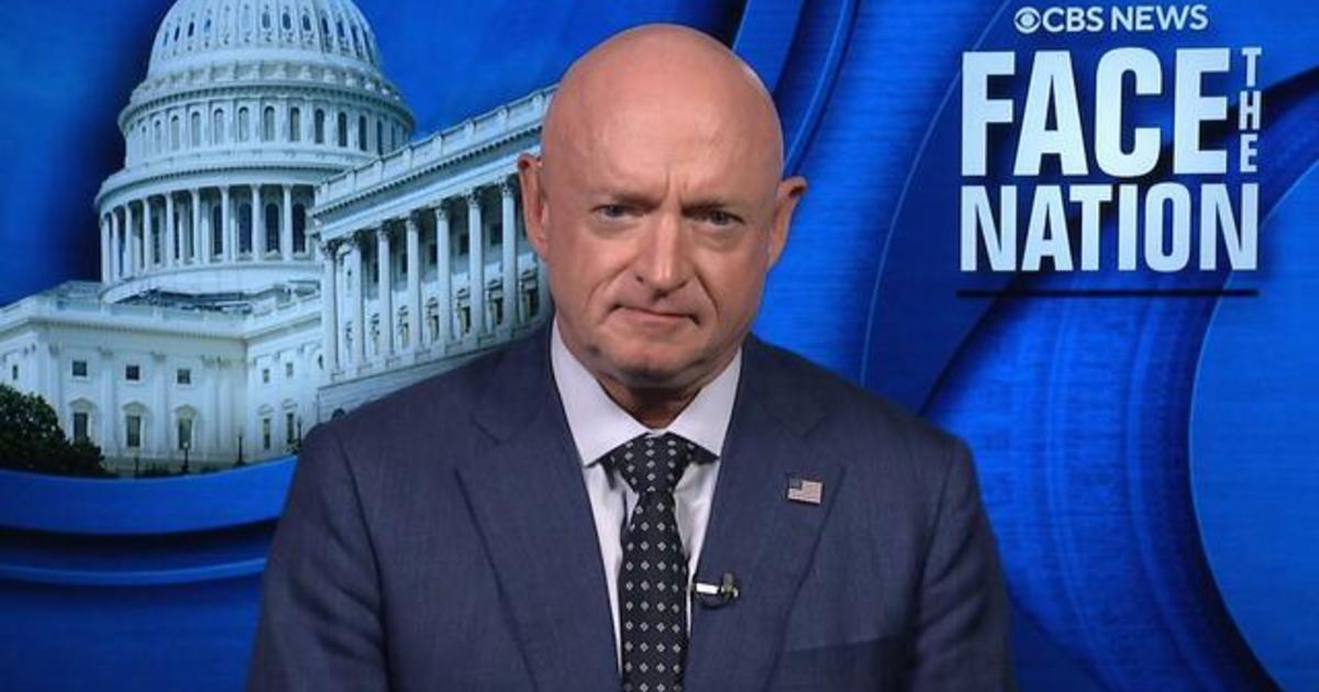 Sen. Mark Kelly says denying Ukraine more aid would be a "disaster"