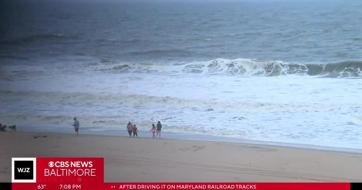 Tropical Storm Ophelia wallops Ocean City with heavy rain, high tides ...