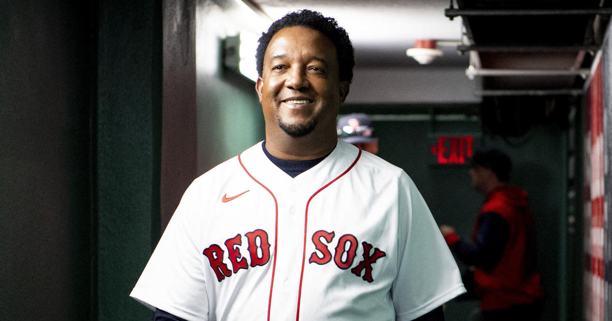 Pedro Martinez says next Red Sox general manager needs to understand Boston  fans - CBS Boston