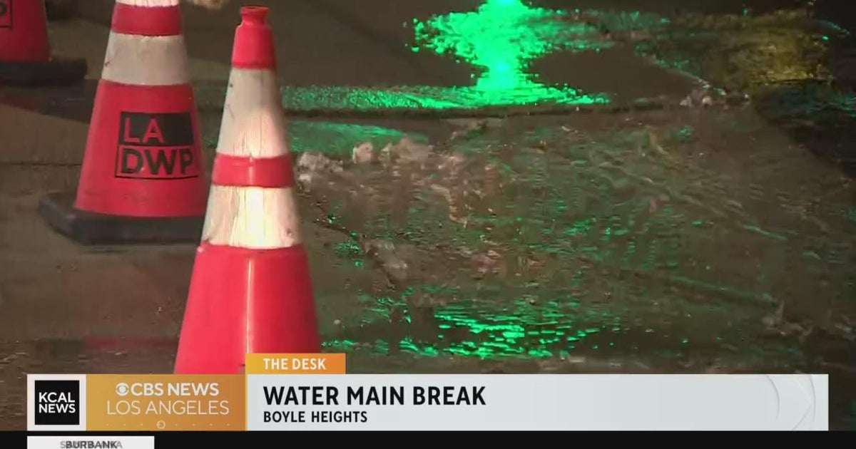 Crews respond to water main break in Boyle Heights - CBS Los Angeles