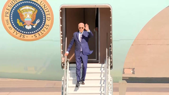 President Biden arrival at Moffett Field 