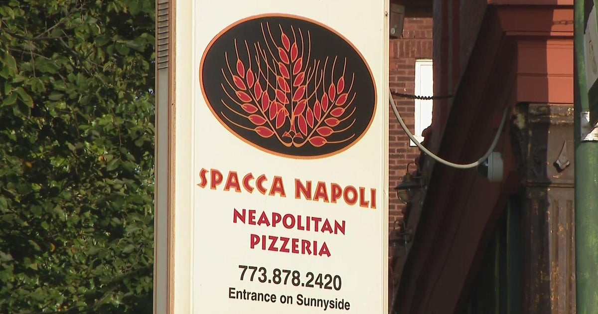 Chicago's Spacca Napoli named one of world's best pizzerias - CBS Chicago
