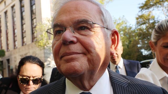 cbsn-fusion-more-democrats-call-for-menendez-resignation-after-arraignment-on-bribery-charges-thumbnail-2324966-640x360.jpg 