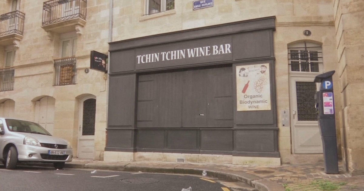 Un natif du Colorado fait des progrès après être tombé gravement malade suite à une intoxication alimentaire en France Un natif du Colorado fait des progrès après être tombé gravement malade suite à une intoxication alimentaire en France