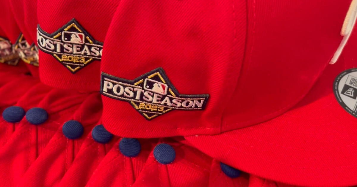 Phillies Red October: fans flock to team store after wild card clincher