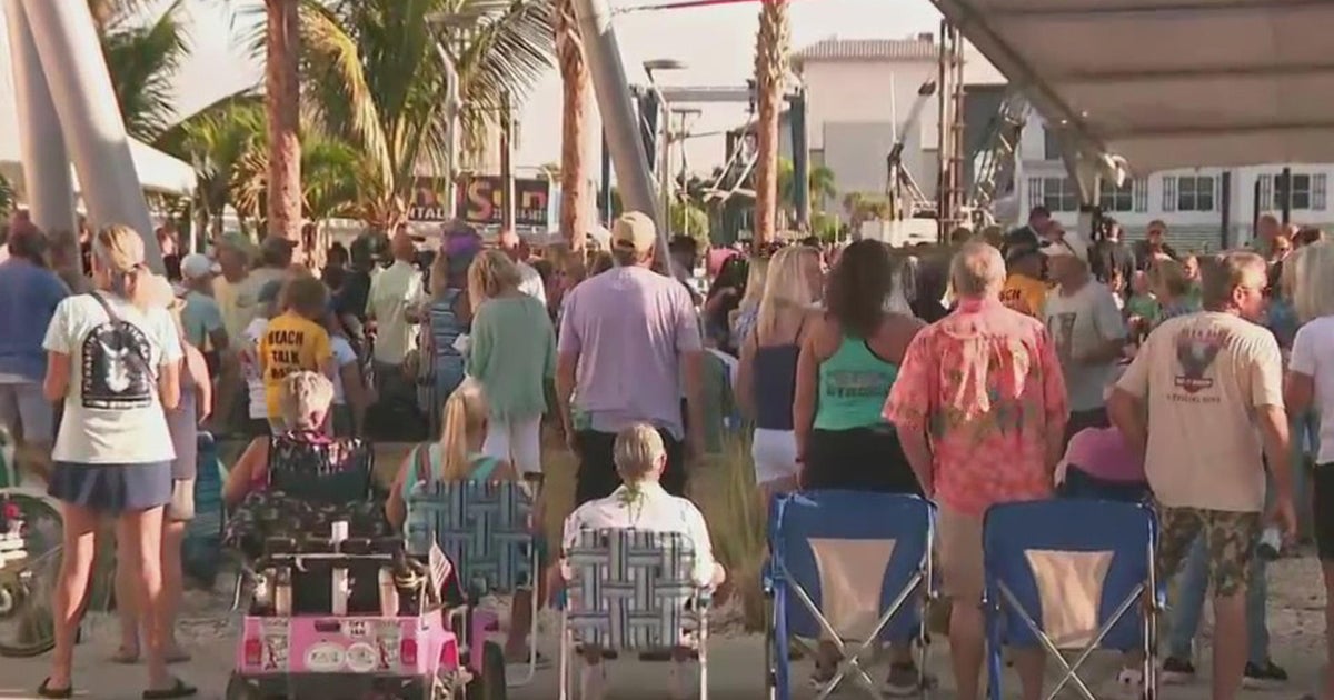 Fort Myers Seaside retains remembrance ceremony to mark one particular yr since Hurricane Ian Fort Myers Seaside retains remembrance ceremony to mark one particular yr since Hurricane Ian