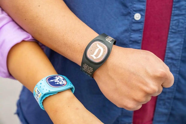 MagicBand+ Arrives at Disneyland Resort in Fall 2022