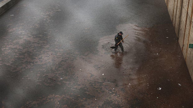 Flooding leaves parts of New York City underwater
