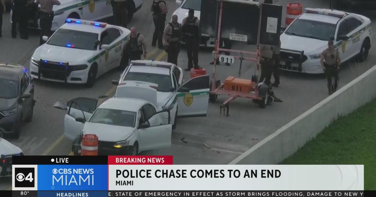 High Speed Police Pursuit Ends In Arrest - CBS Miami