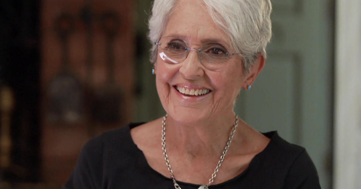 Joan Baez: From Protest to Paradise – A Journey of Music, Art, and Self-Discovery