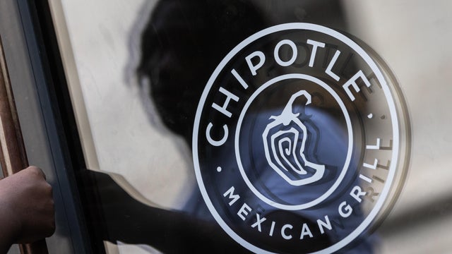 Chipotle Restaurants Ahead Of Earnings Figures