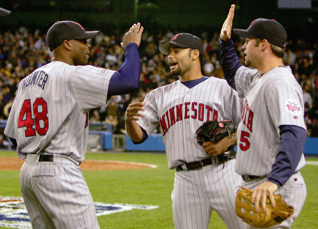 The last time the Twins won a playoff game - CBS Minnesota