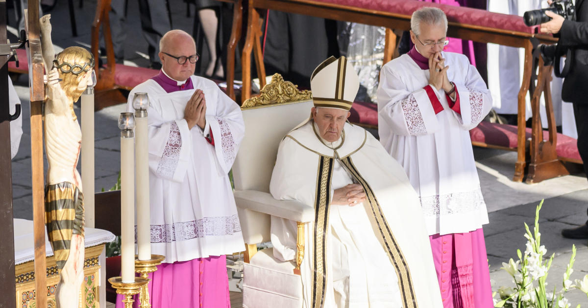 Рим — Папа Франциск откри голяма среща в сряда за