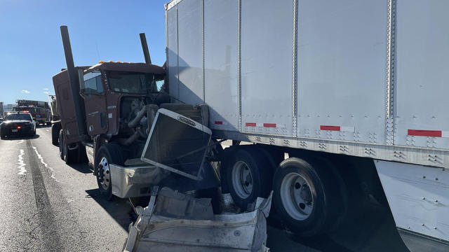 i70-ward-semi-crash-wheat-ridge-pd-copy.jpg 