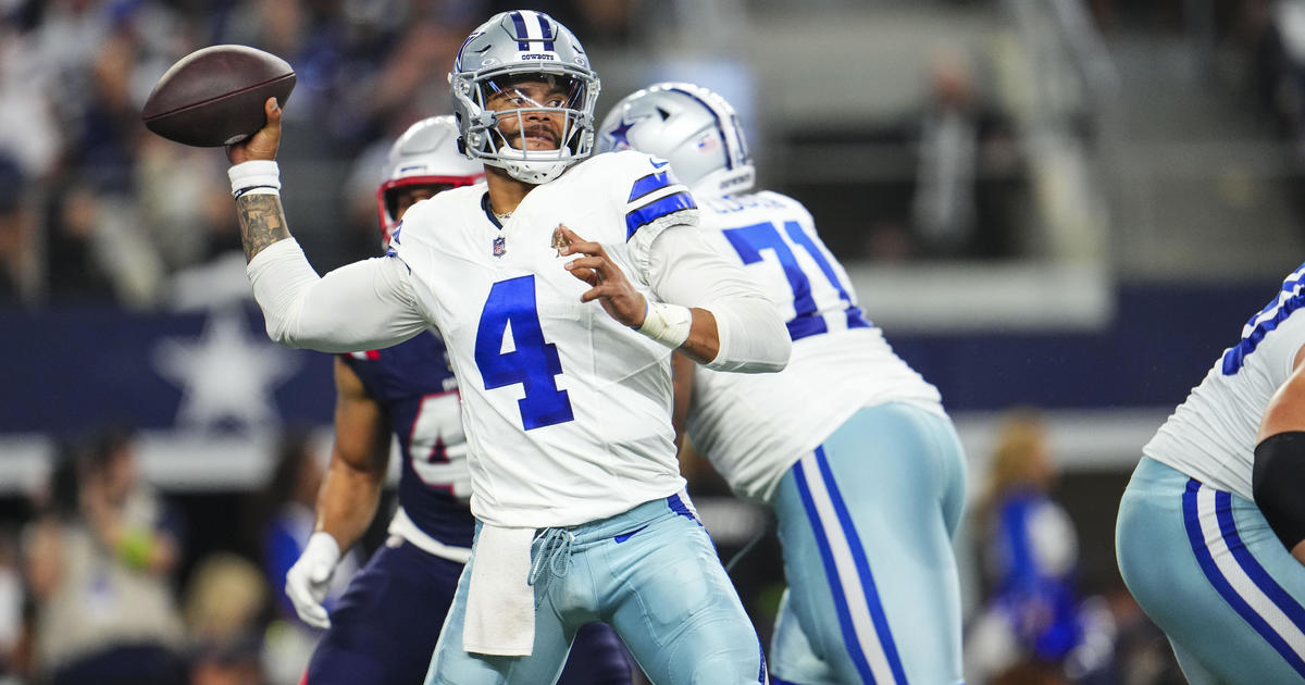 Cowboys beat Patriots in 38-3 blowout