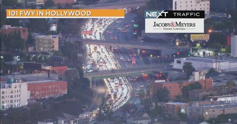 Pedestrian hit and killed on 101 Freeway in Hollywood area - CBS Los ...