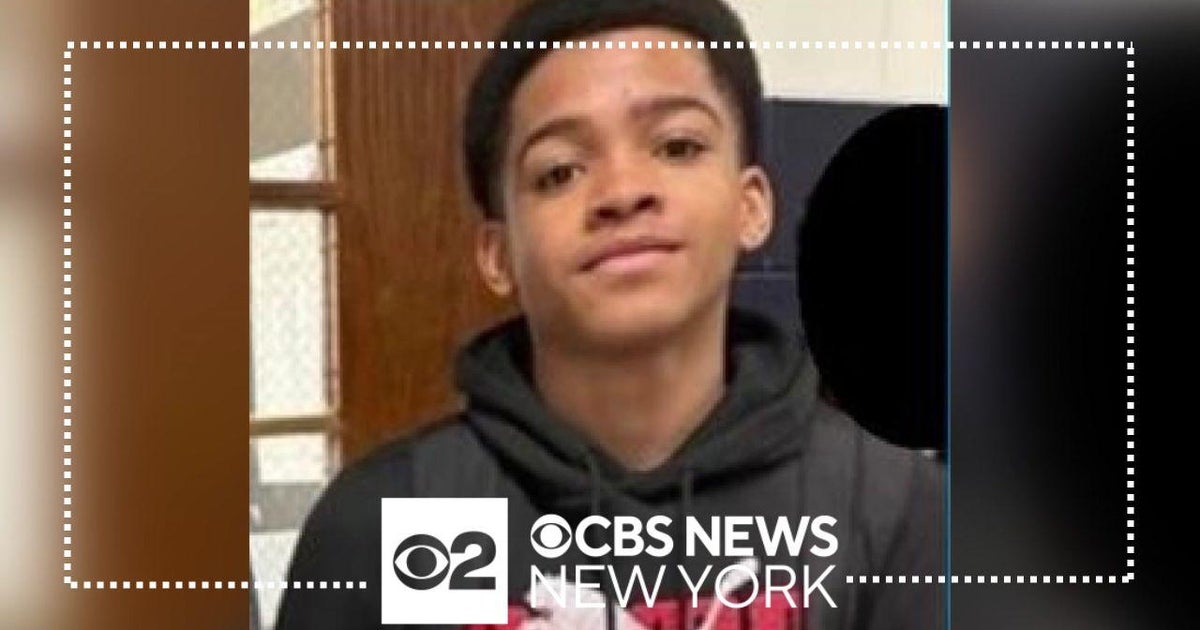 Police seek missing 15-year-old with autism in the Bronx - CBS New York