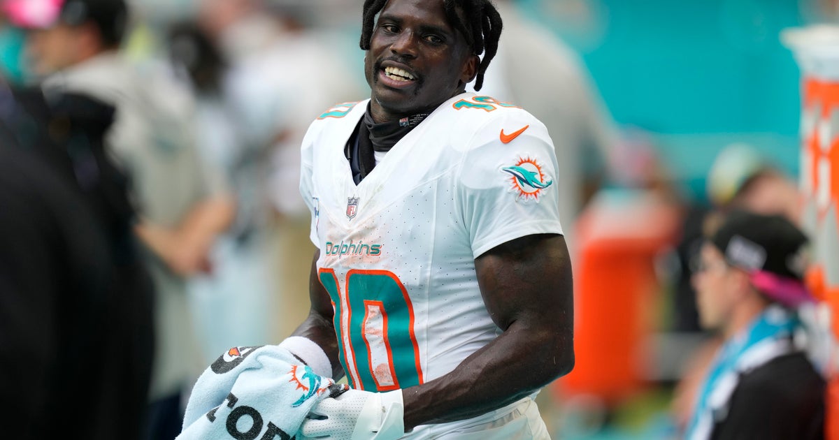 Tyreek Hill, other NFL stars could get an chance to play flag football in the 2028 Olympics Tyreek Hill, other NFL stars could get an chance to play flag football in the 2028 Olympics