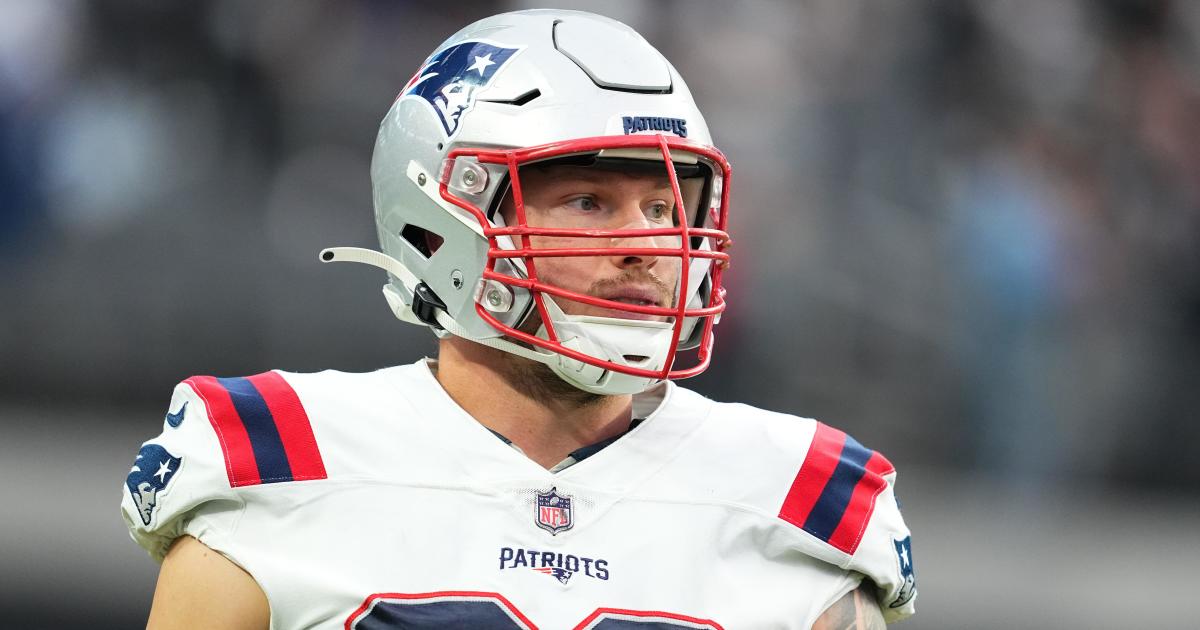 The Patriots will wear their red throwback uniforms twice in 2023 - CBS  Boston