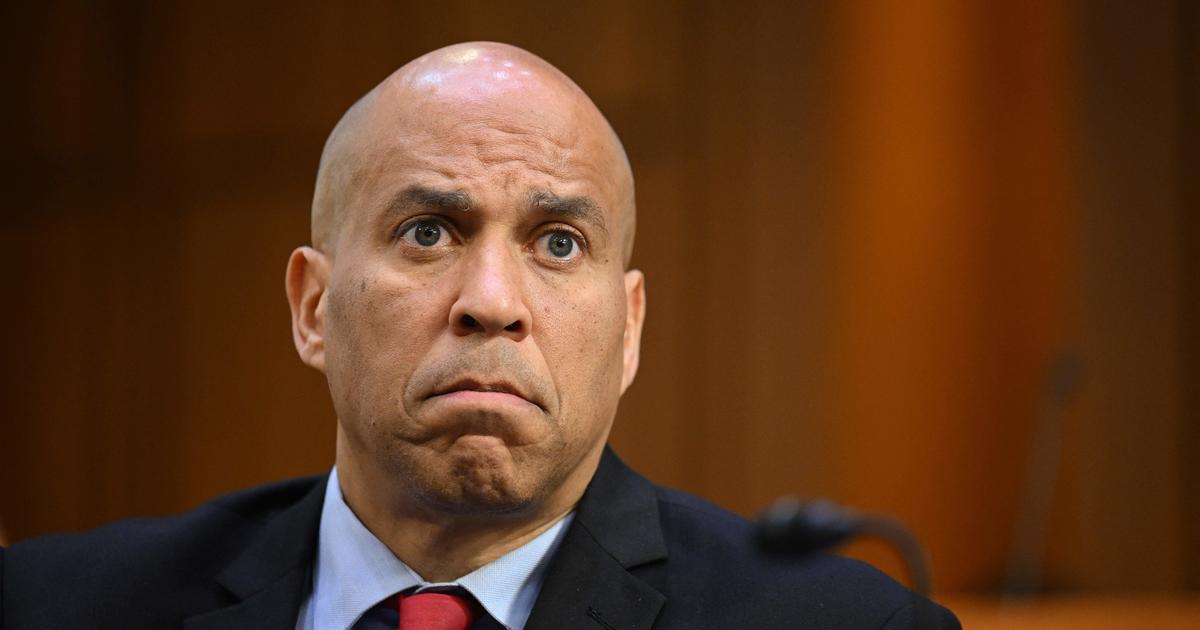 Cory Booker "able to safely depart" Israel after surprise Hamas attack in Gaza