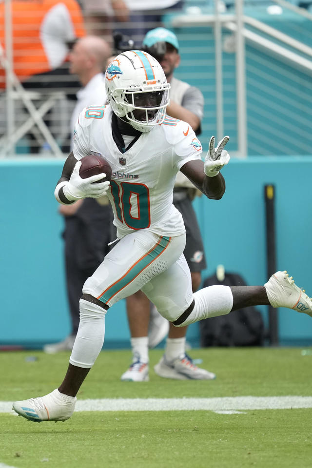 Dolphins rookie RB De'Von Achane named AFC Offensive Player of the