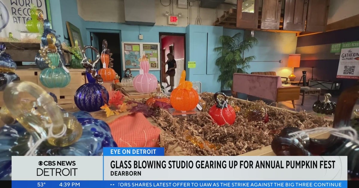 Dearborn glass blowing studio gears up for annual pumpkin fest CBS